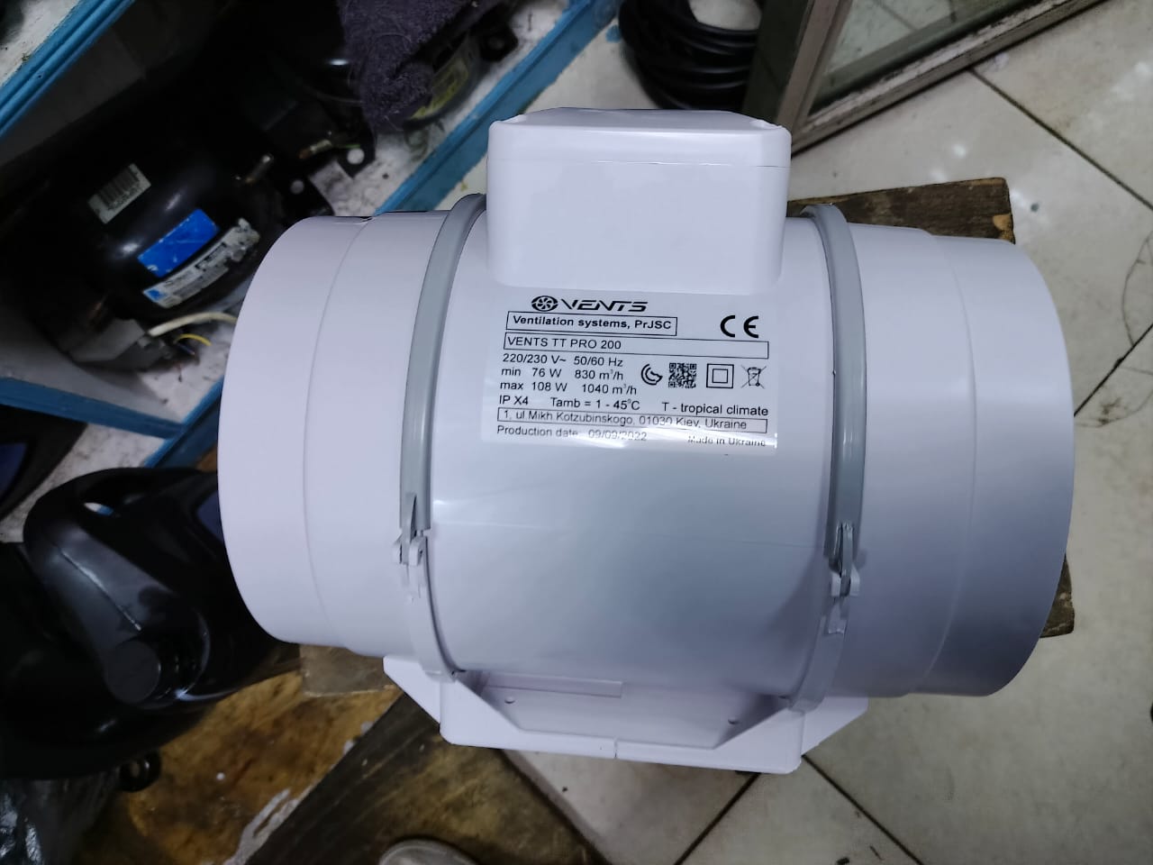 Inline-duct-fan-PVC 200mm PVC Inline Duct Fans - Image 1